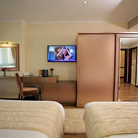 Cairo Taj Hotels & Suites - Dokki Exterior photo