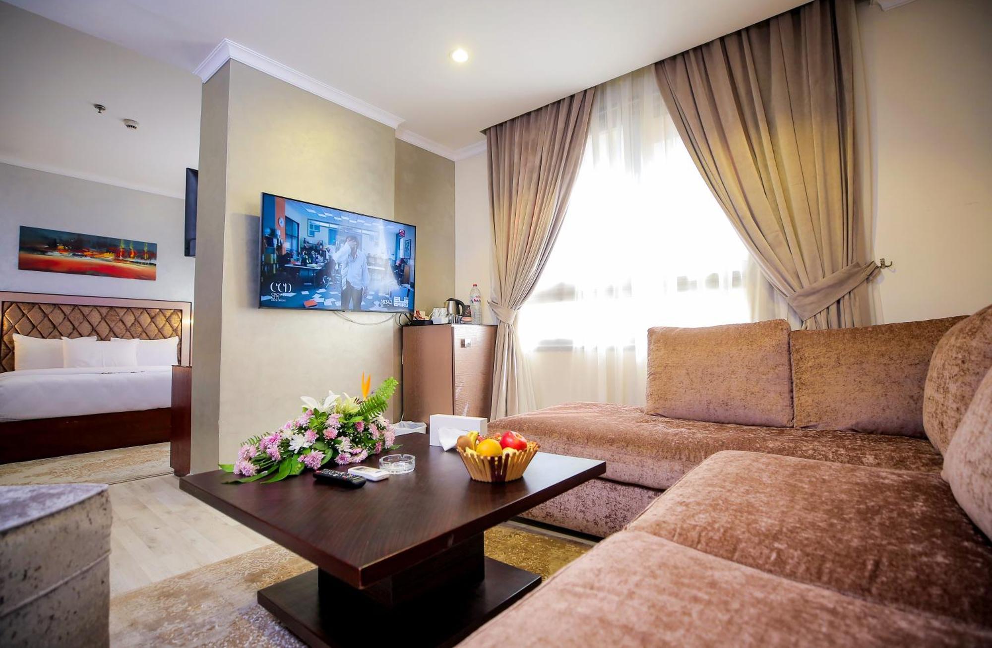 Taj & - Dokki Apartment *